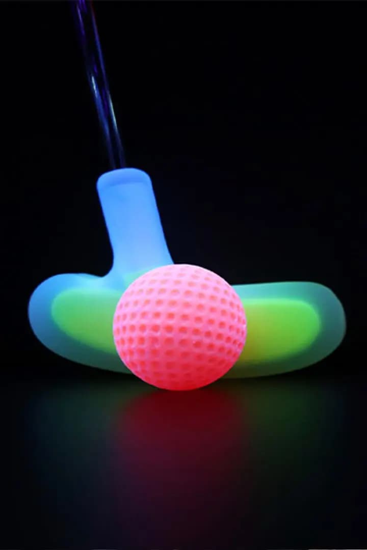 3D Blacklight Minigolf Dubai — photo 9 of 9