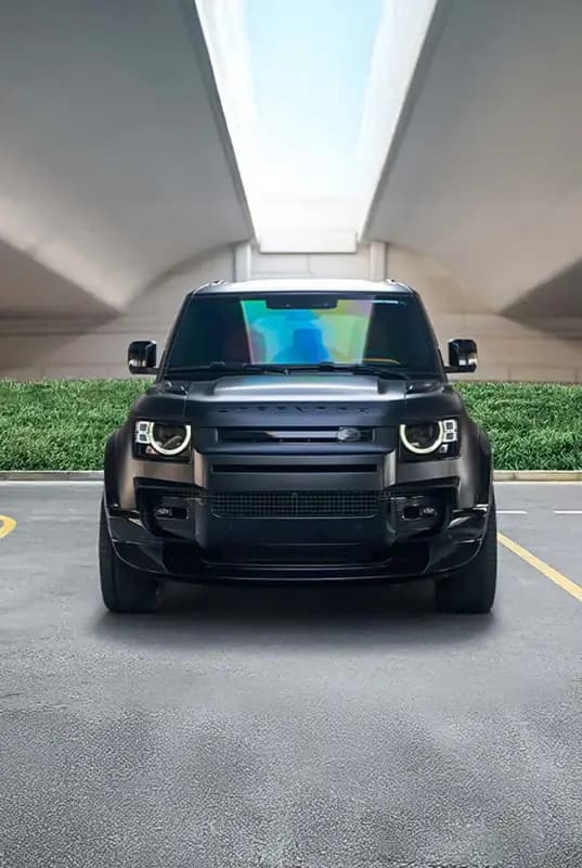 Luxury Land Rovers — Dubai tour experience with Flyout Tours