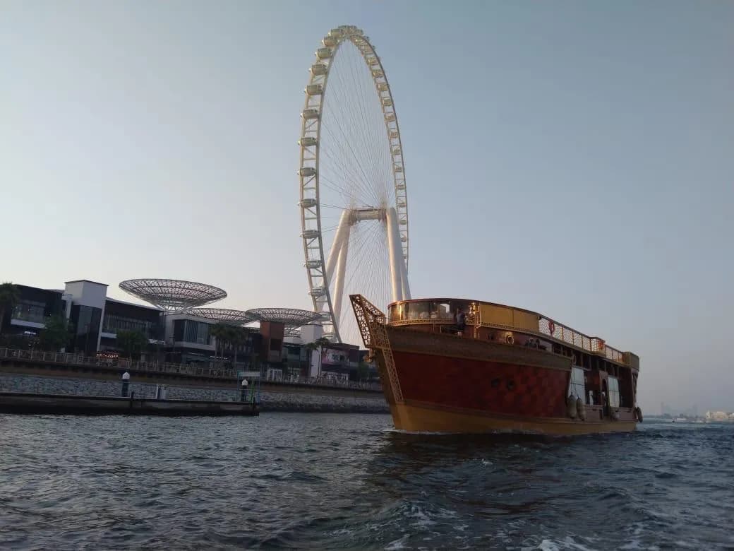 Ocean Empress Dinner Cruise — photo 12 of 14