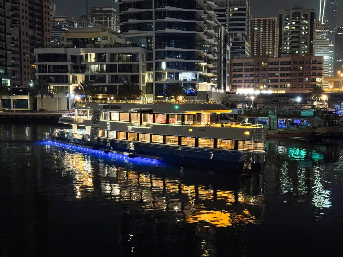 Rose Royale Dinner Cruise — photo 1 of 12