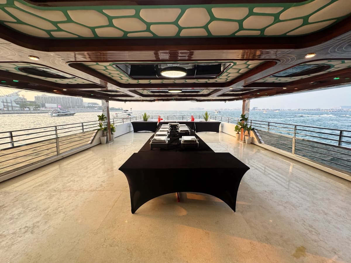 Rose Royale Dinner Cruise — photo 10 of 12