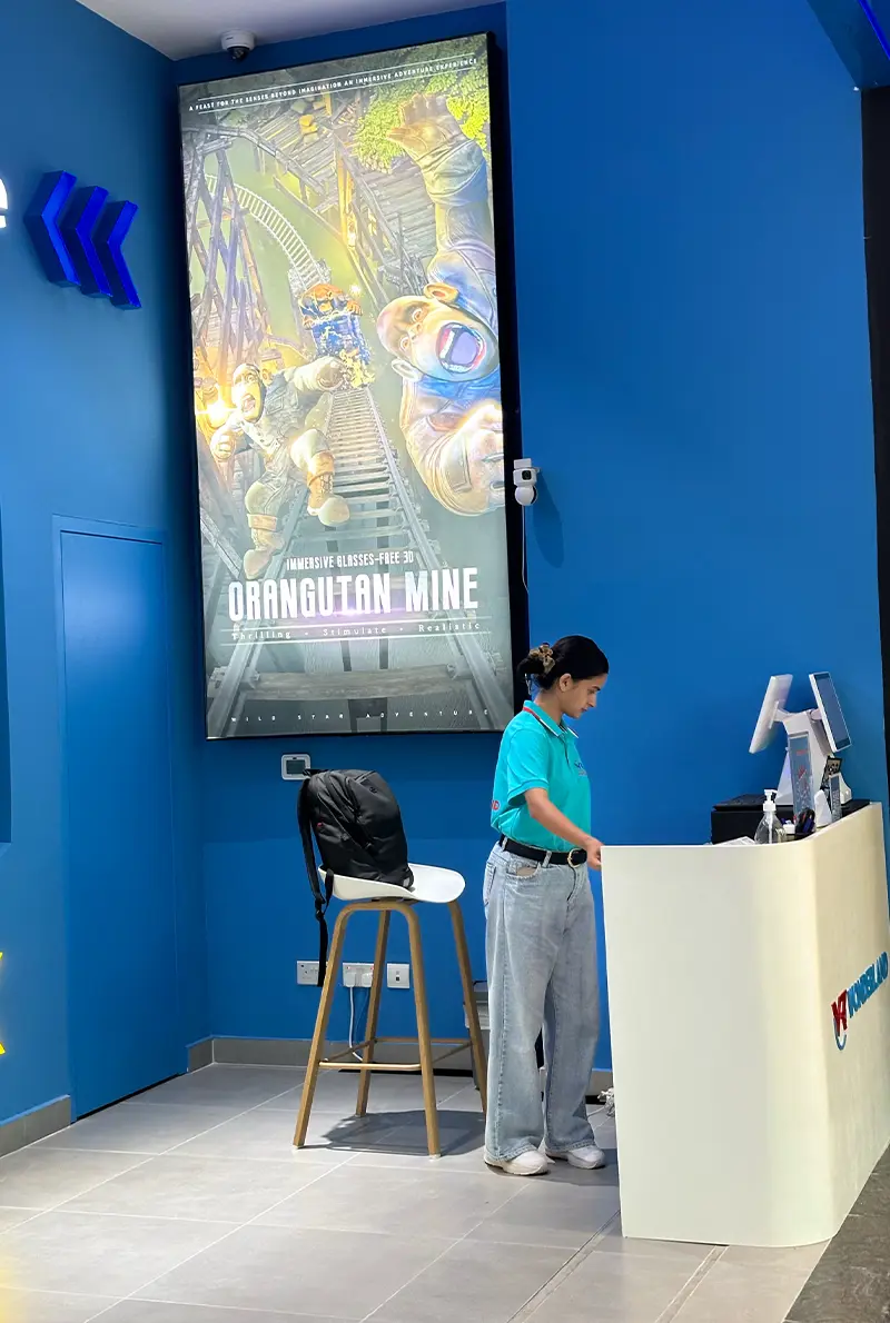 VR Wonderland — photo 11 of 11
