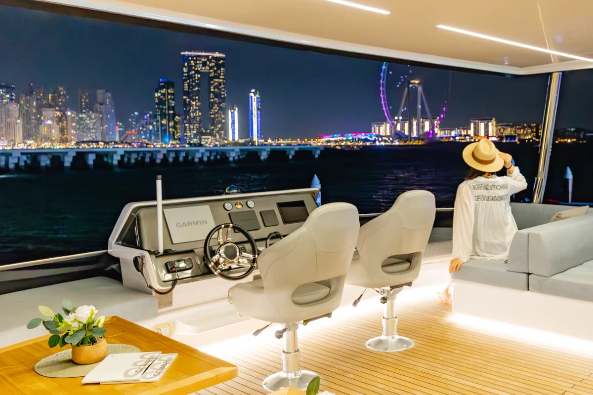 Infinity Luxury Yacht Charter — photo 17 of 18
