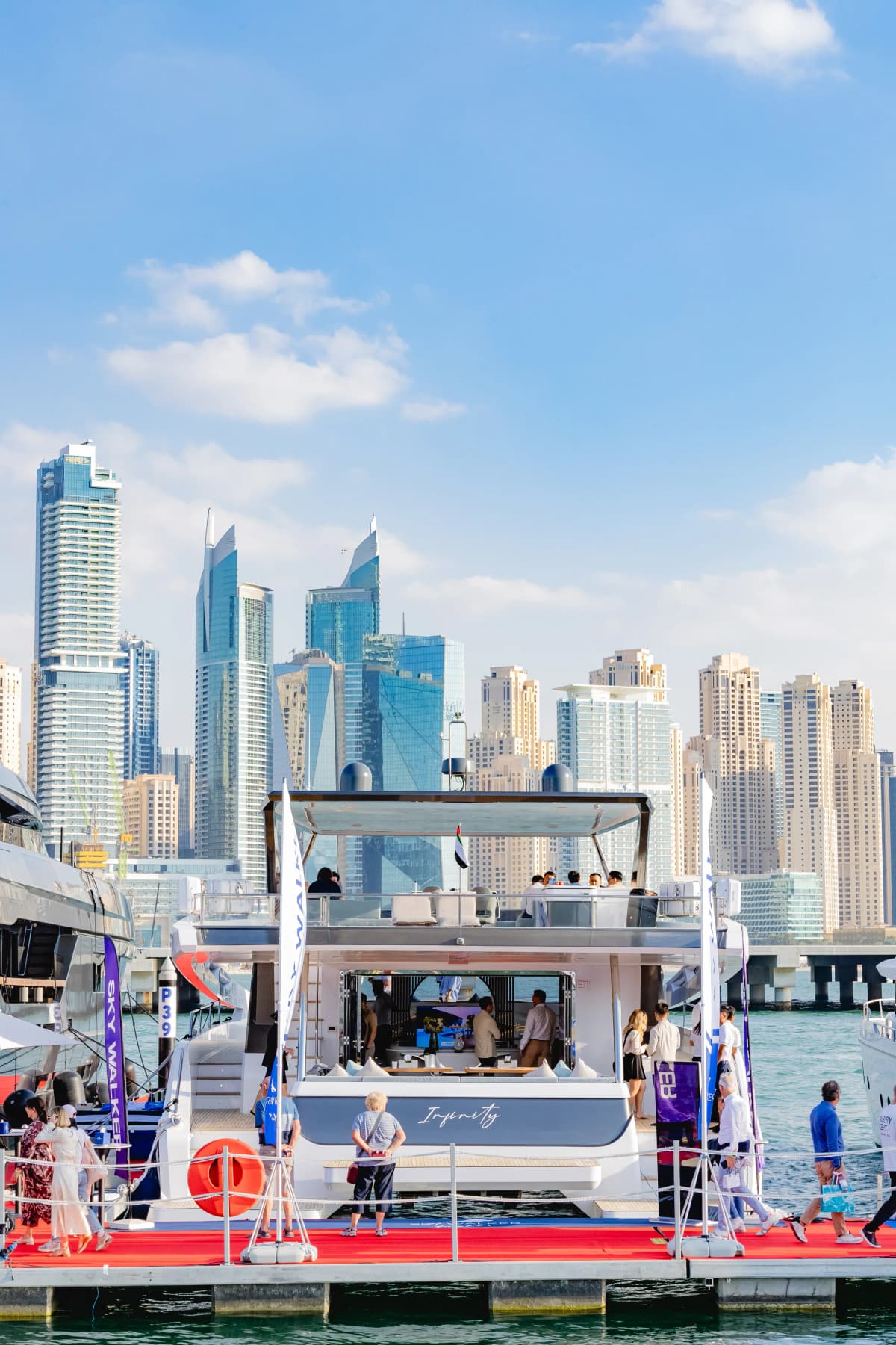 Infinity Luxury Yacht Charter — photo 4 of 18
