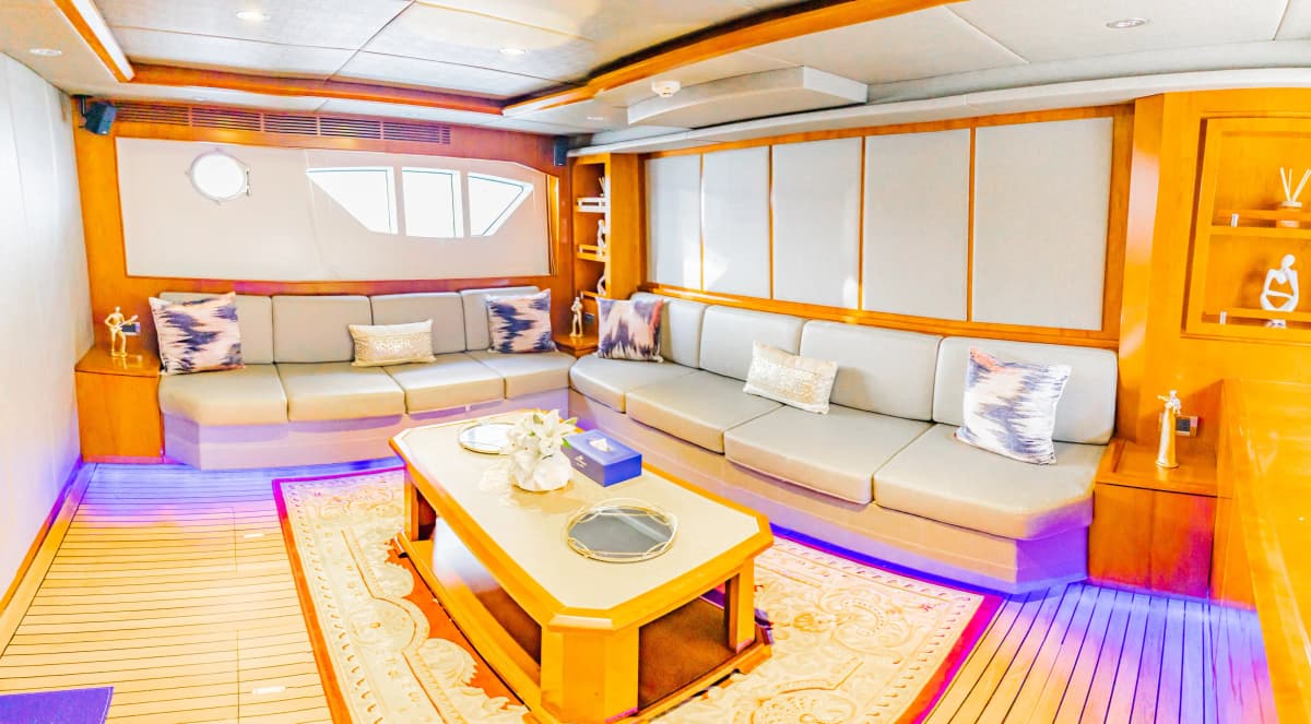 Lana Luxury Yacht Charter — photo 5 of 5