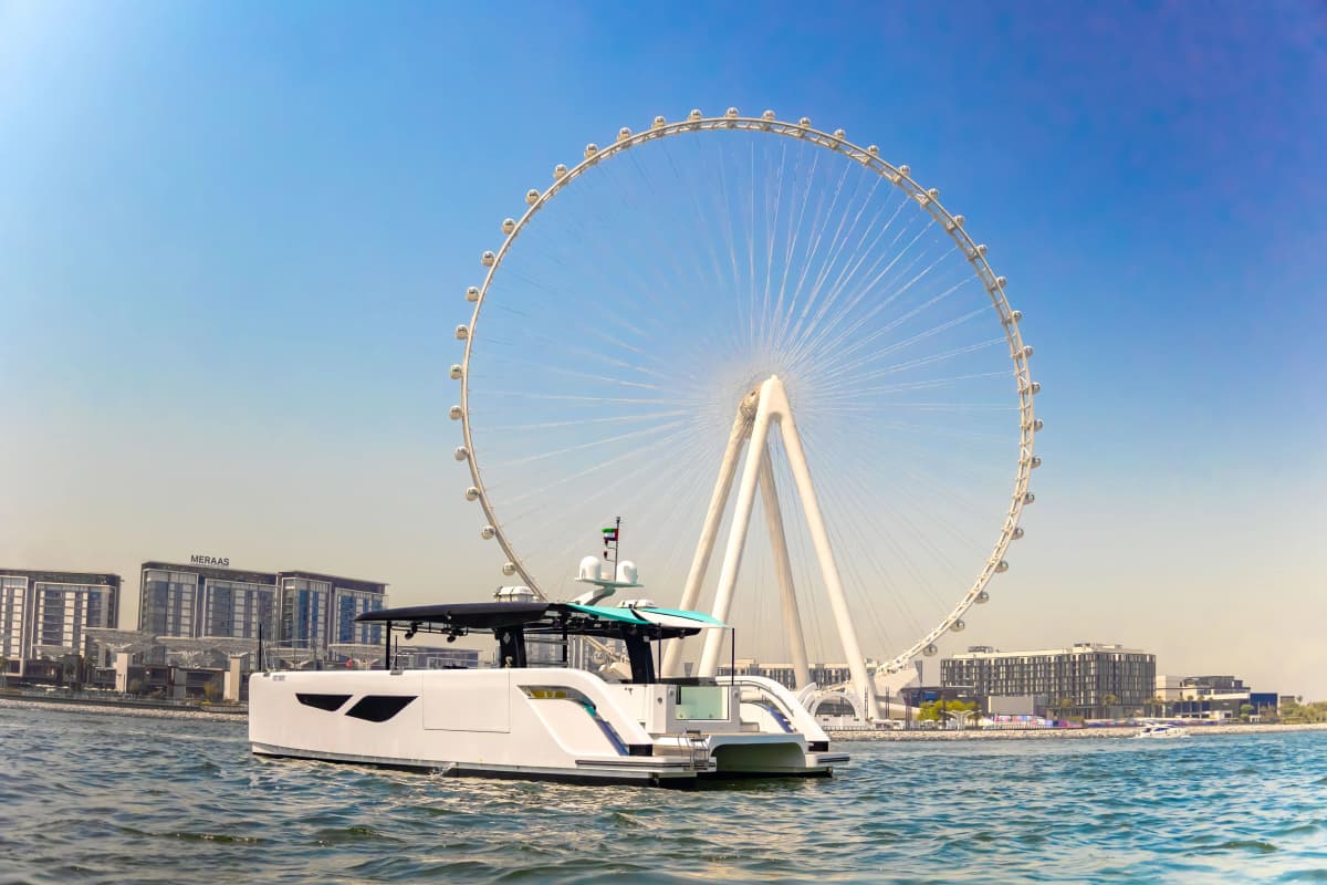 Ozone Luxury Party Yacht Charter — photo 1 of 11