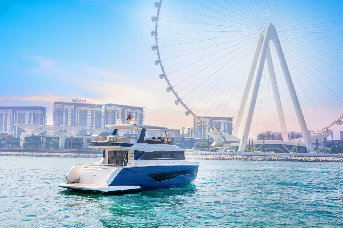 Taka Luxury Yacht Charter — photo 2 of 12