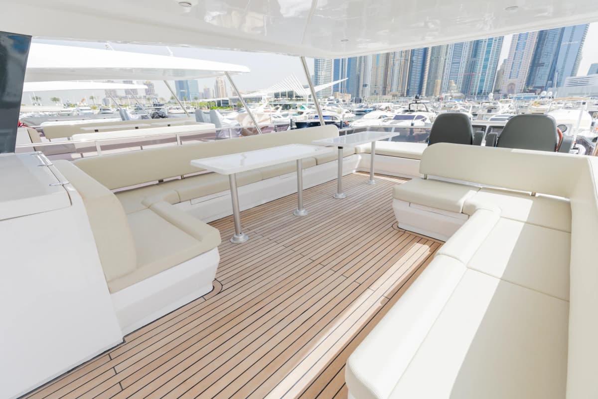 Taka Luxury Yacht Charter — photo 6 of 12