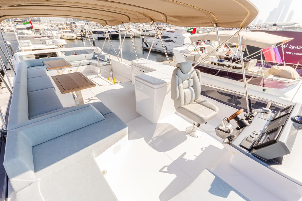 X-53 Sport Yacht Charter — photo 12 of 12