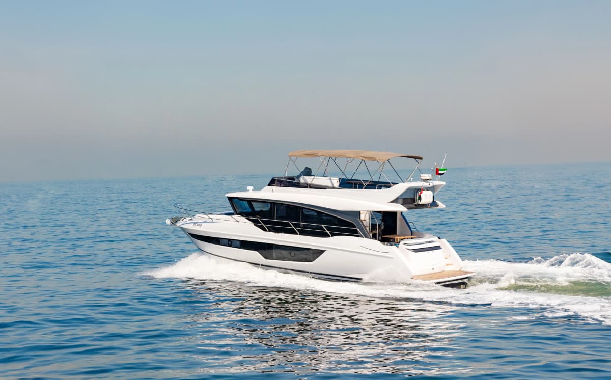 X-53 Sport Yacht Charter — photo 2 of 12