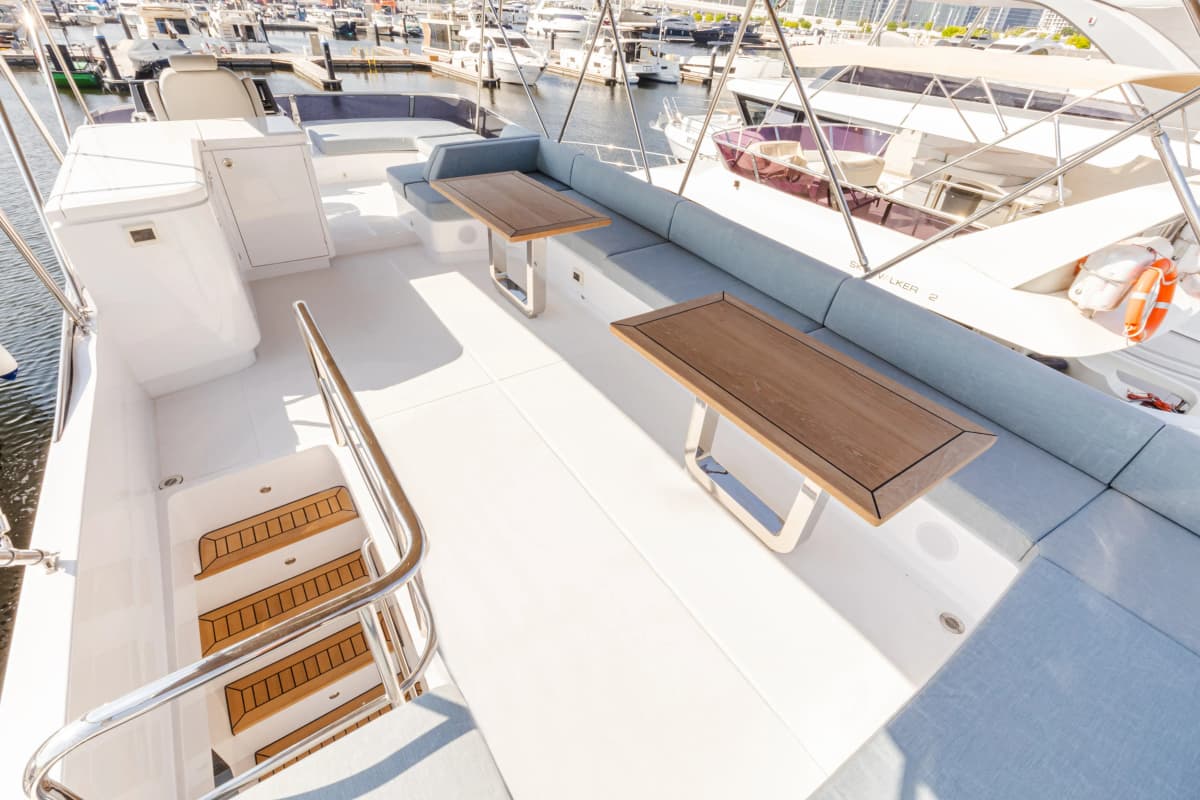 X-53 Sport Yacht Charter — photo 8 of 12