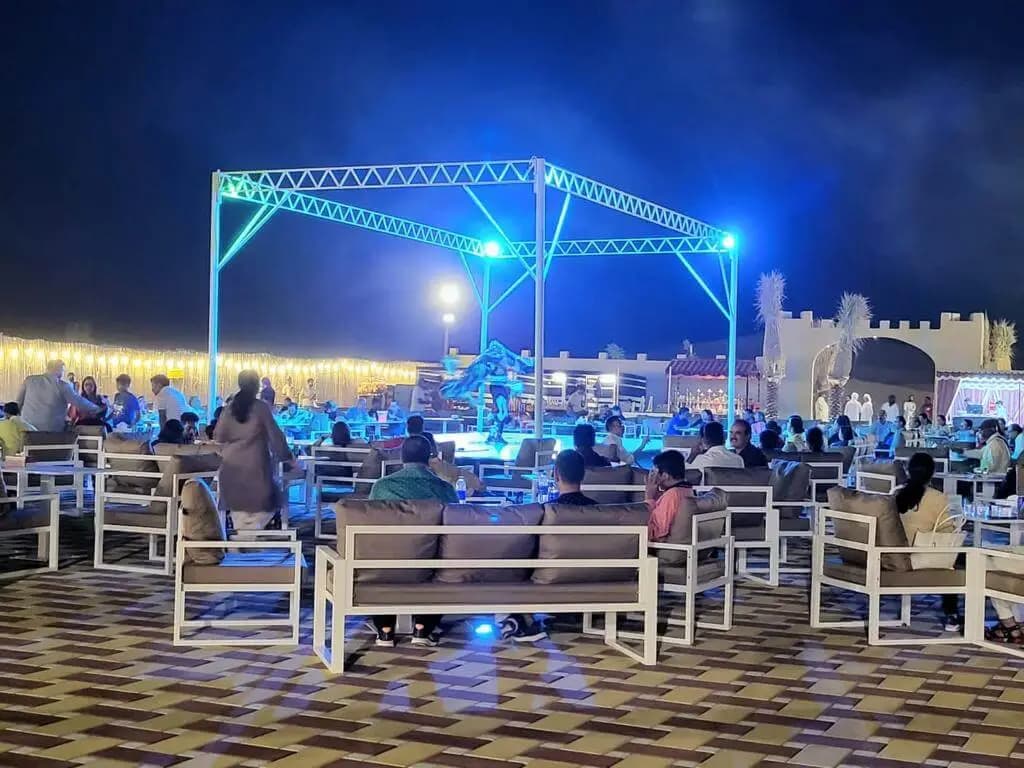 Desert Safari Dubai with VIP Sitting & Table Service — photo 7 of 7