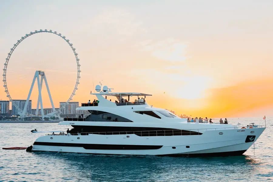 Luxury Super Yacht Experience - Sundowner — photo 1 of 13