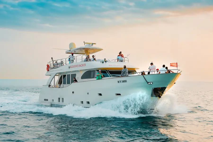 Shared Yacht Tour - Twilight in Dubai Marina — book with Flyout Tours