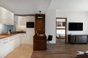 Staybridge Suites Abu Dhabi Yas Island — photo 10 of 14