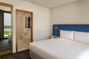 Crowne Plaza Abu Dhabi Yas Island — photo 13 of 14