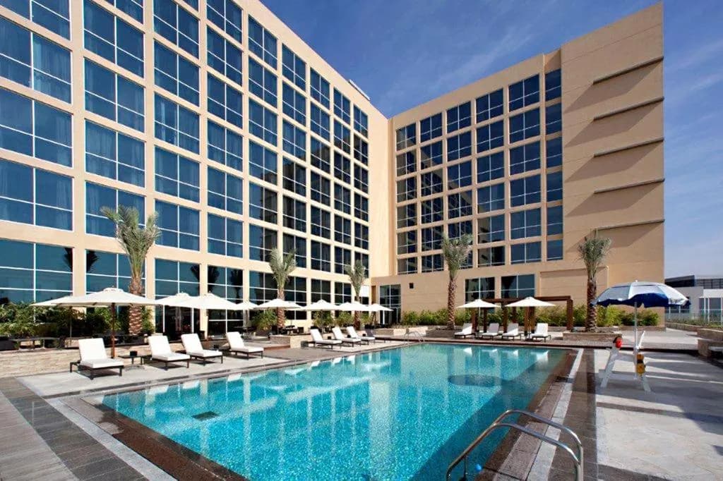 Radisson Blu Hotel, Abu Dhabi Yas Island in Yas Island, Abu Dhabi — book with Flyout Tours