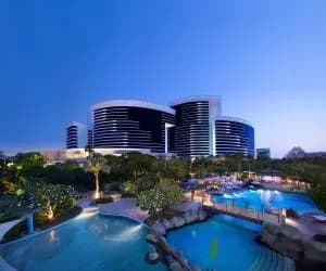 Grand Hyatt Dubai in Dubai Healthcare City, Dubai — book with Flyout Tours