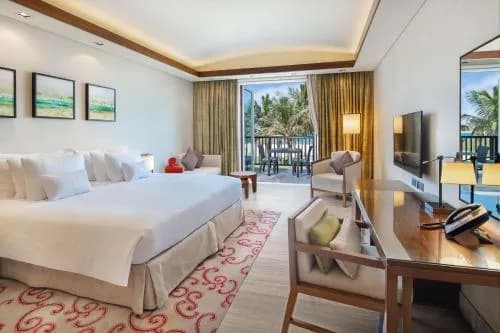 JA Palm Tree Court — photo 2 of 5
