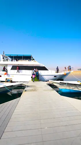 Luxury Dibba Fujeirah Yacht Escape — photo 1 of 7