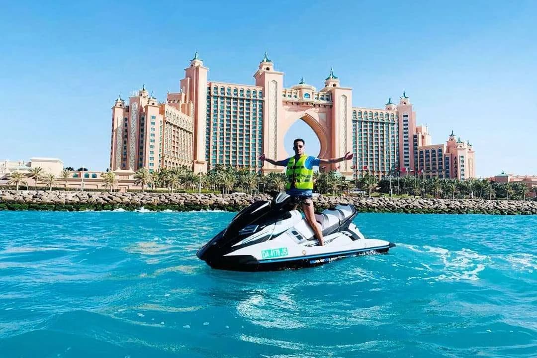 Jet Ski — photo 2 of 7