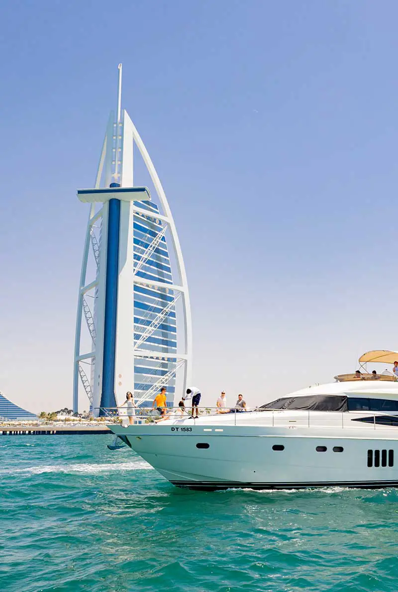 1 Hour Dubai Sky Walker Sharing Yacht Tour — photo 6 of 6