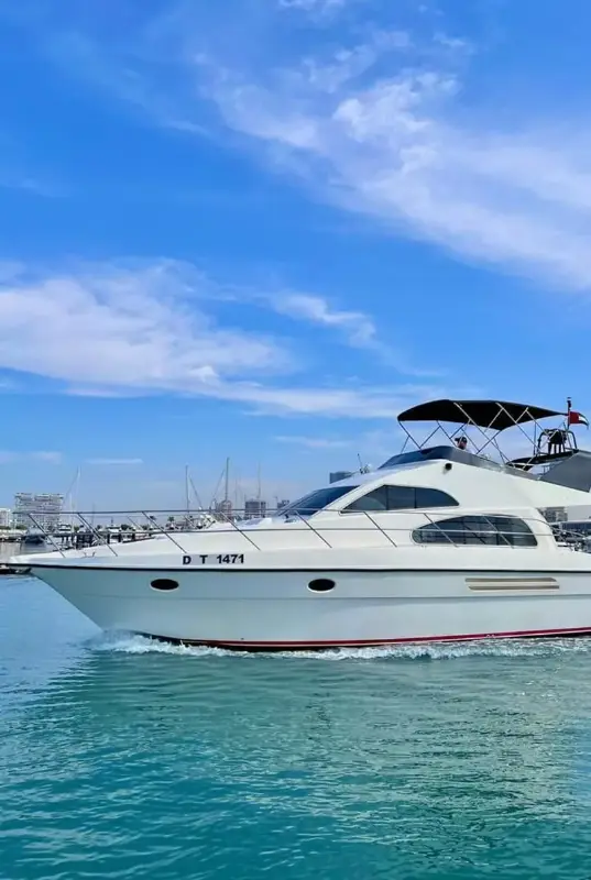 Elite Majesty 44ft — photo 1 of 5
