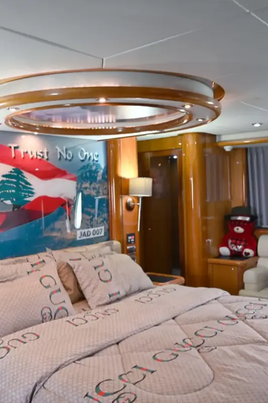Royal Star Yacht 90ft — photo 4 of 8