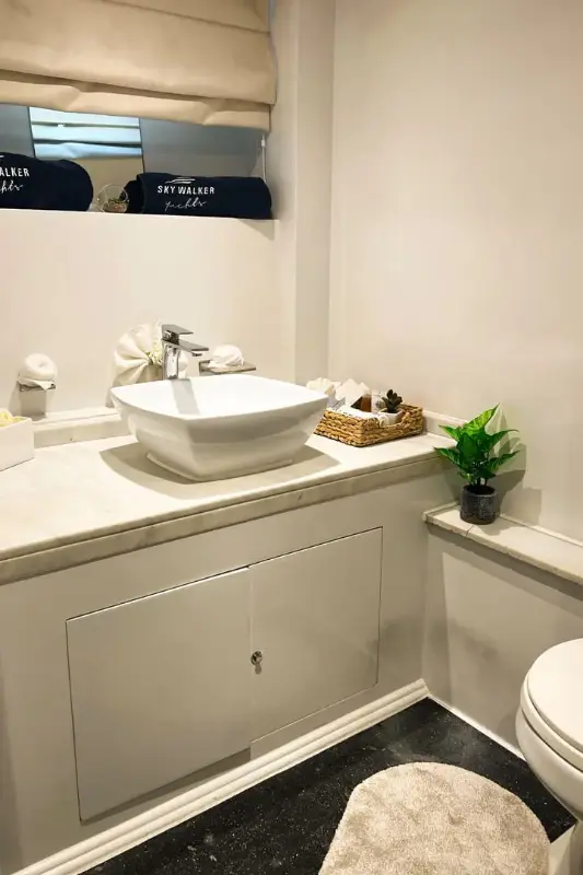 Sky Walker Tisck Yacht — photo 5 of 5