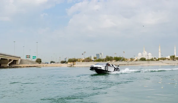 Abu Dhabi Jet Car - Image 3